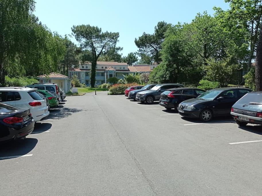 Vue Golf dans Résidence Nature SYMPALAPPART Moliets-et-Maa Extérieur photo